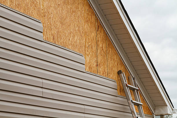 24/7 Emergency Siding experts in Moncure, NC